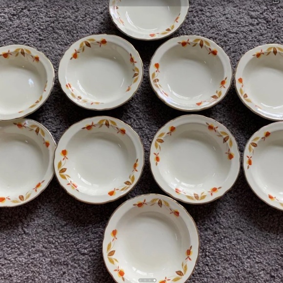 Autumn Leaf Small Bowls (10) - Picture 4 of 4